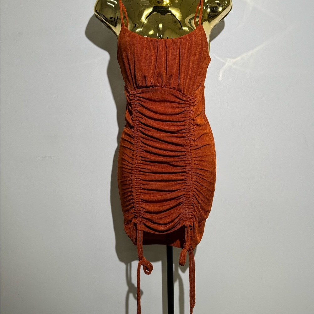 Forever 21 Rust Ruched Mini Dress - Picture 5 of 7